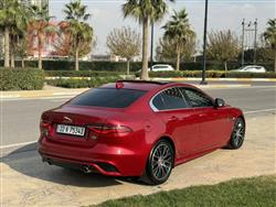 جاكوار XE